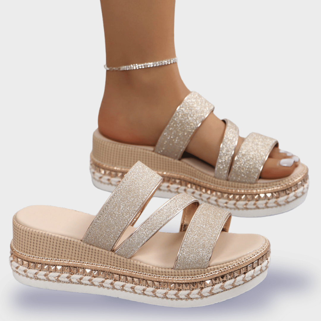 Piera™ | Sandali con zeppa premium