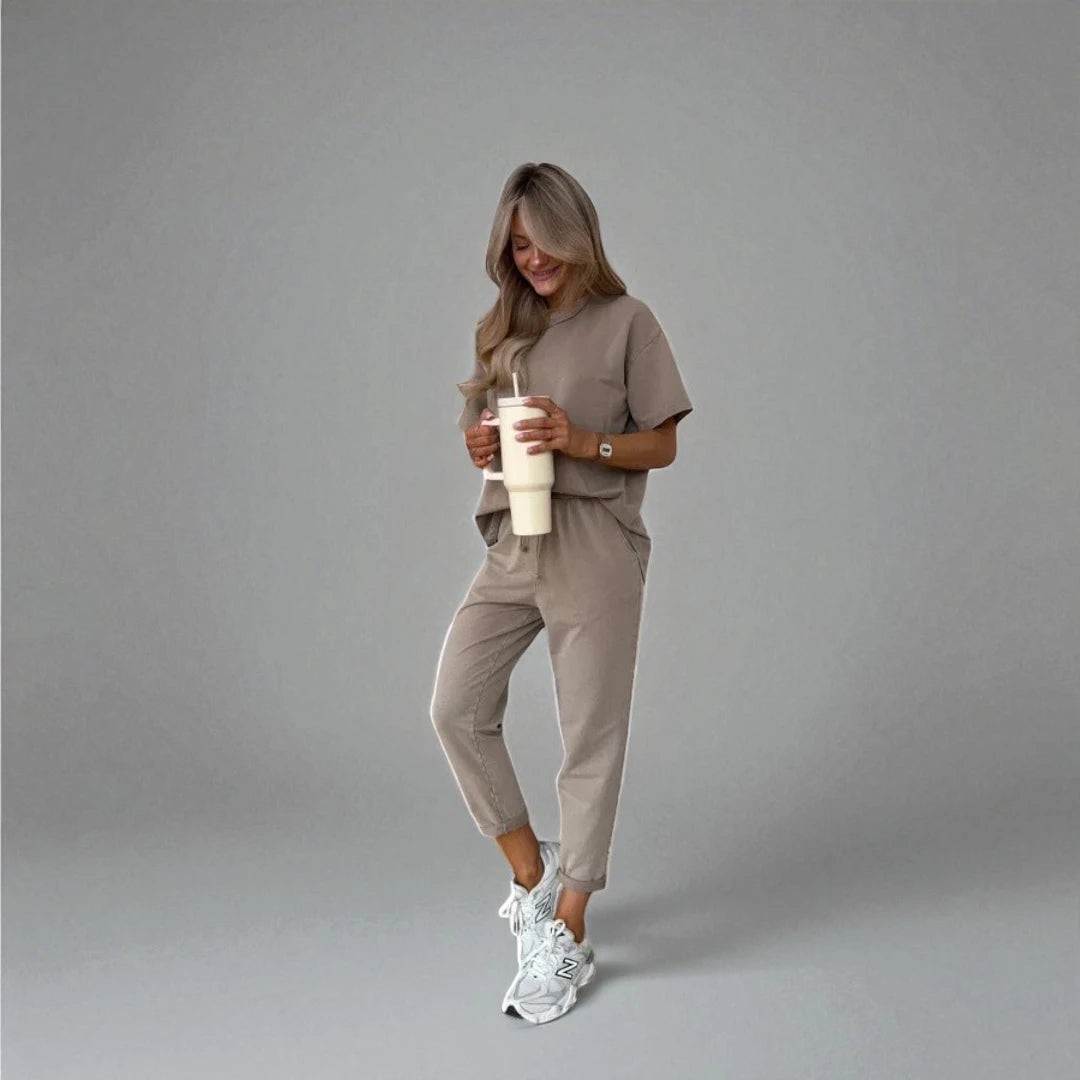 Lina™ | Set lounge in due pezzi