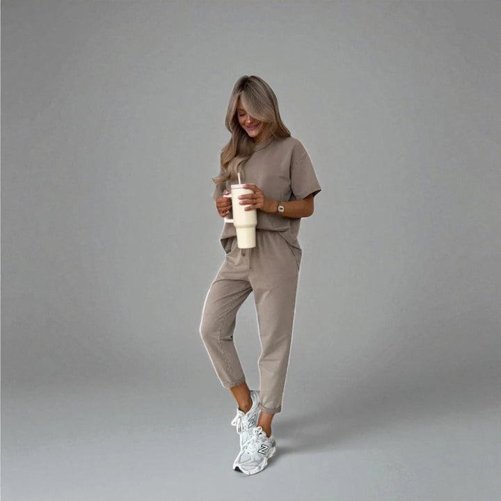Lina™ | Set lounge in due pezzi