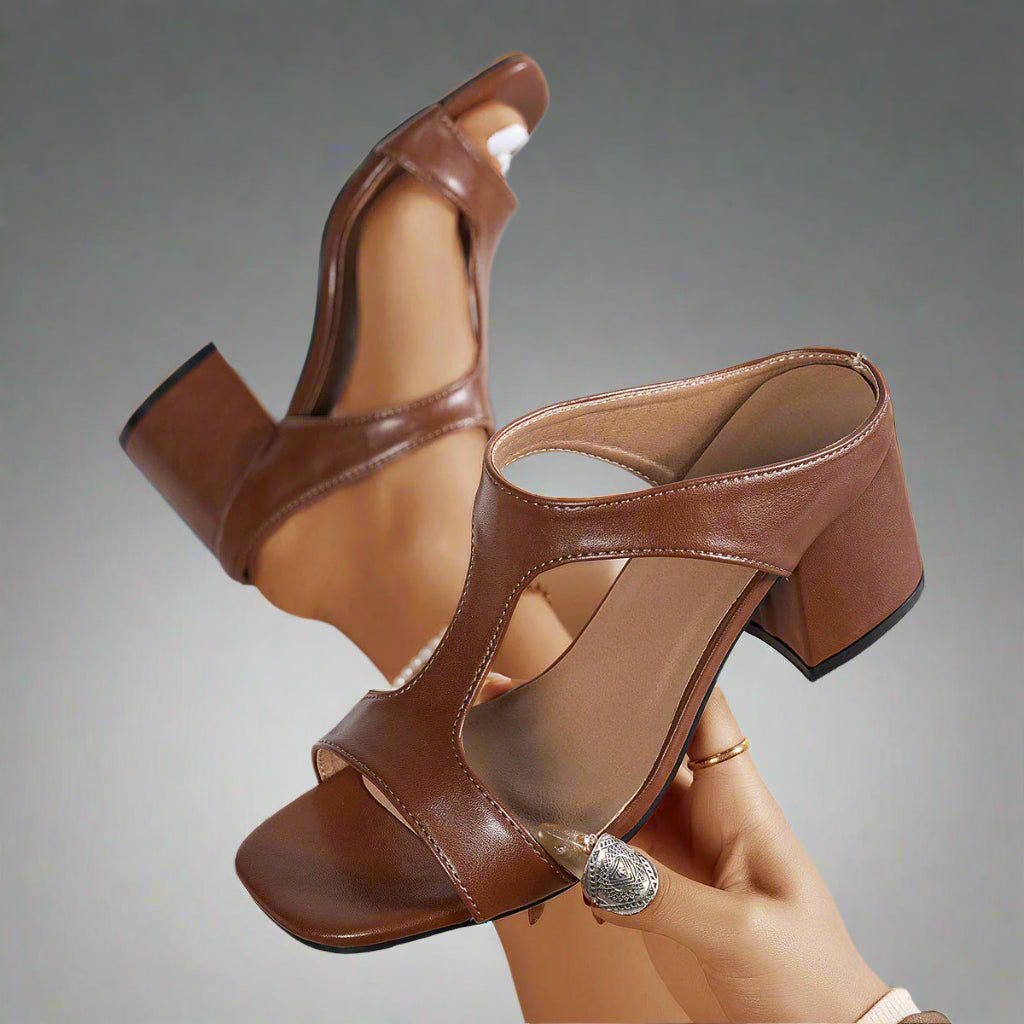 Aspen™ | Sandali in pelle con tacco